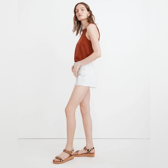 Madewell Relaxed Denim Shorts in Tile White Raw Hem High Rise Size 24 - Picture 6 of 13
